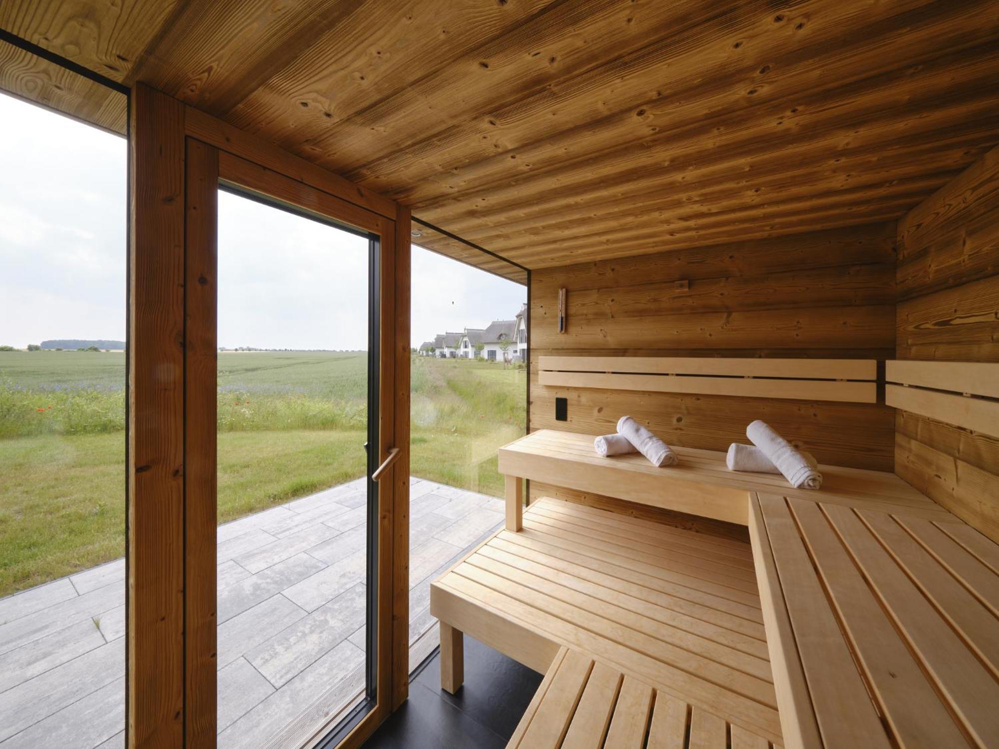 Reetland Am Meer - Luxusplus Reetdachvilla Mit 4 Schlafzimmern, Aussensauna, Loungebereich Und Kamin G07 Dranske Exterior foto