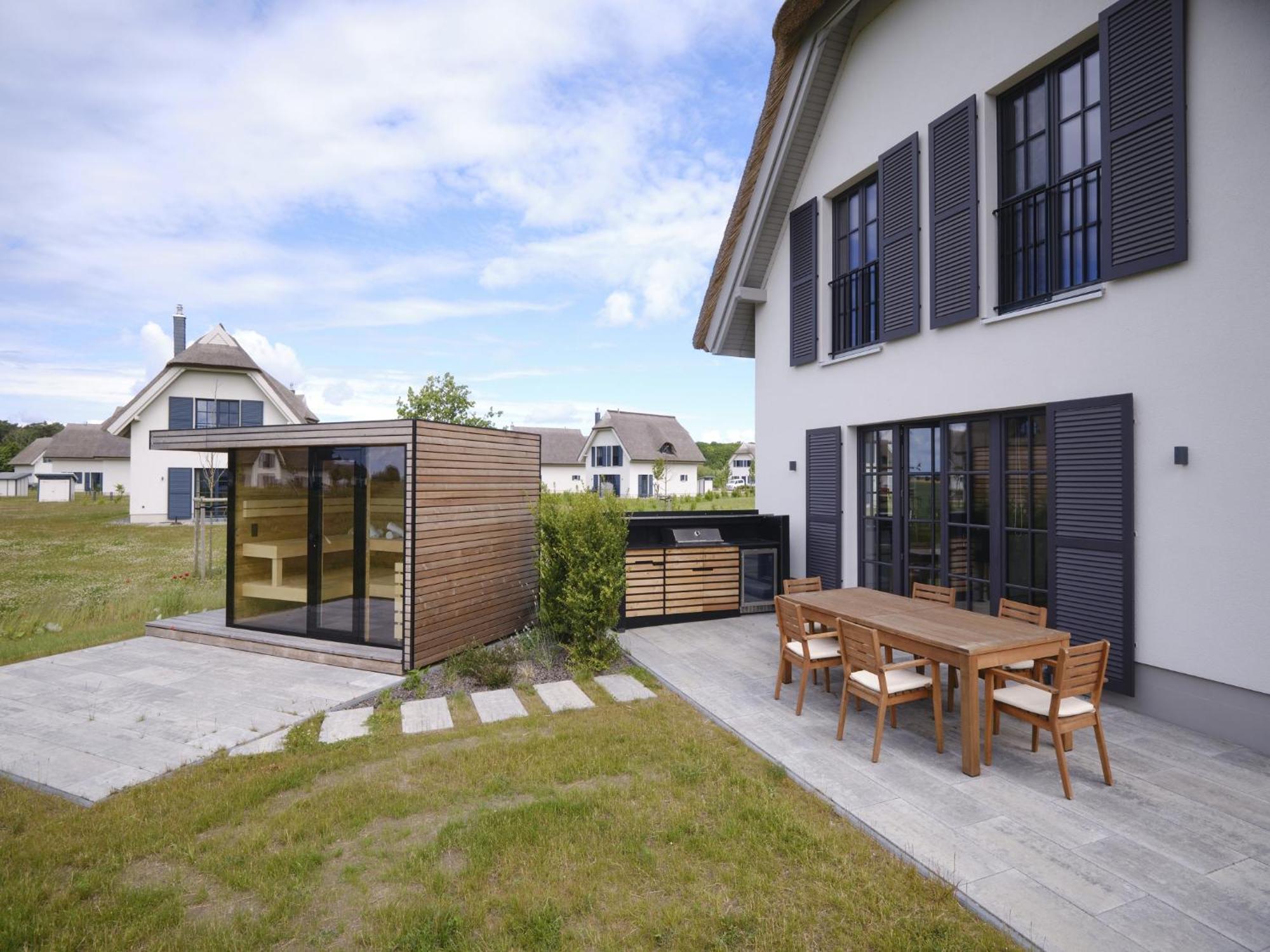 Reetland Am Meer - Luxusplus Reetdachvilla Mit 4 Schlafzimmern, Aussensauna, Loungebereich Und Kamin G07 Dranske Exterior foto